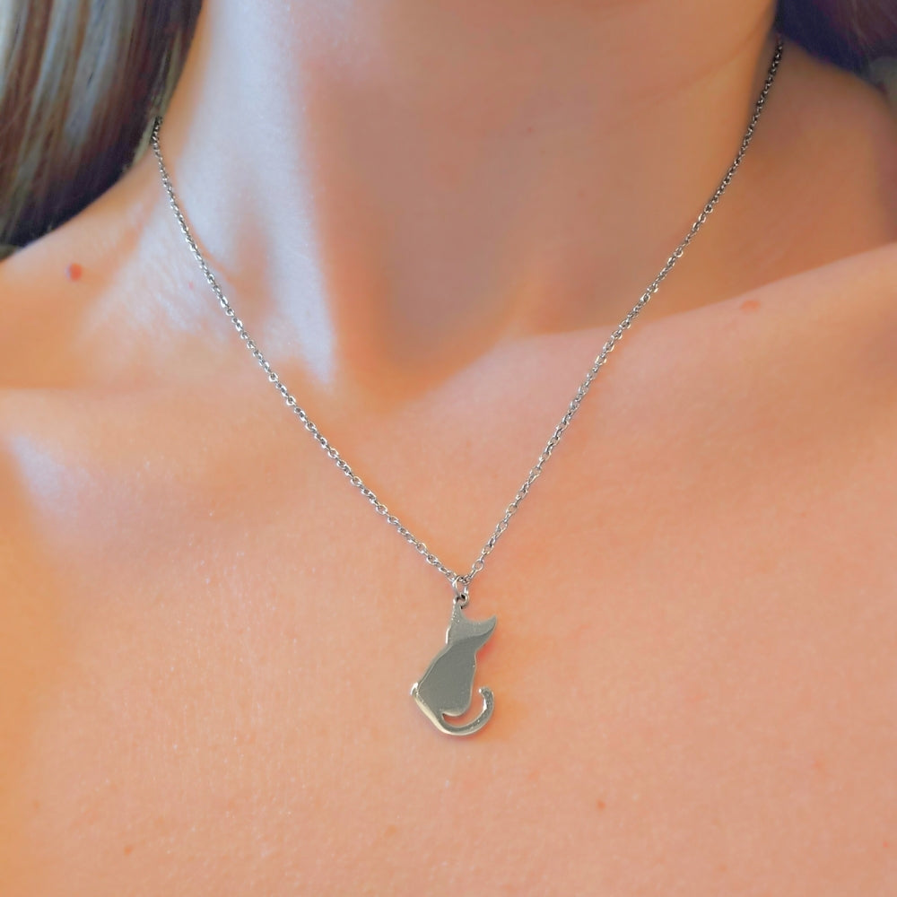 Cat Silhouette Necklace (Silver)
