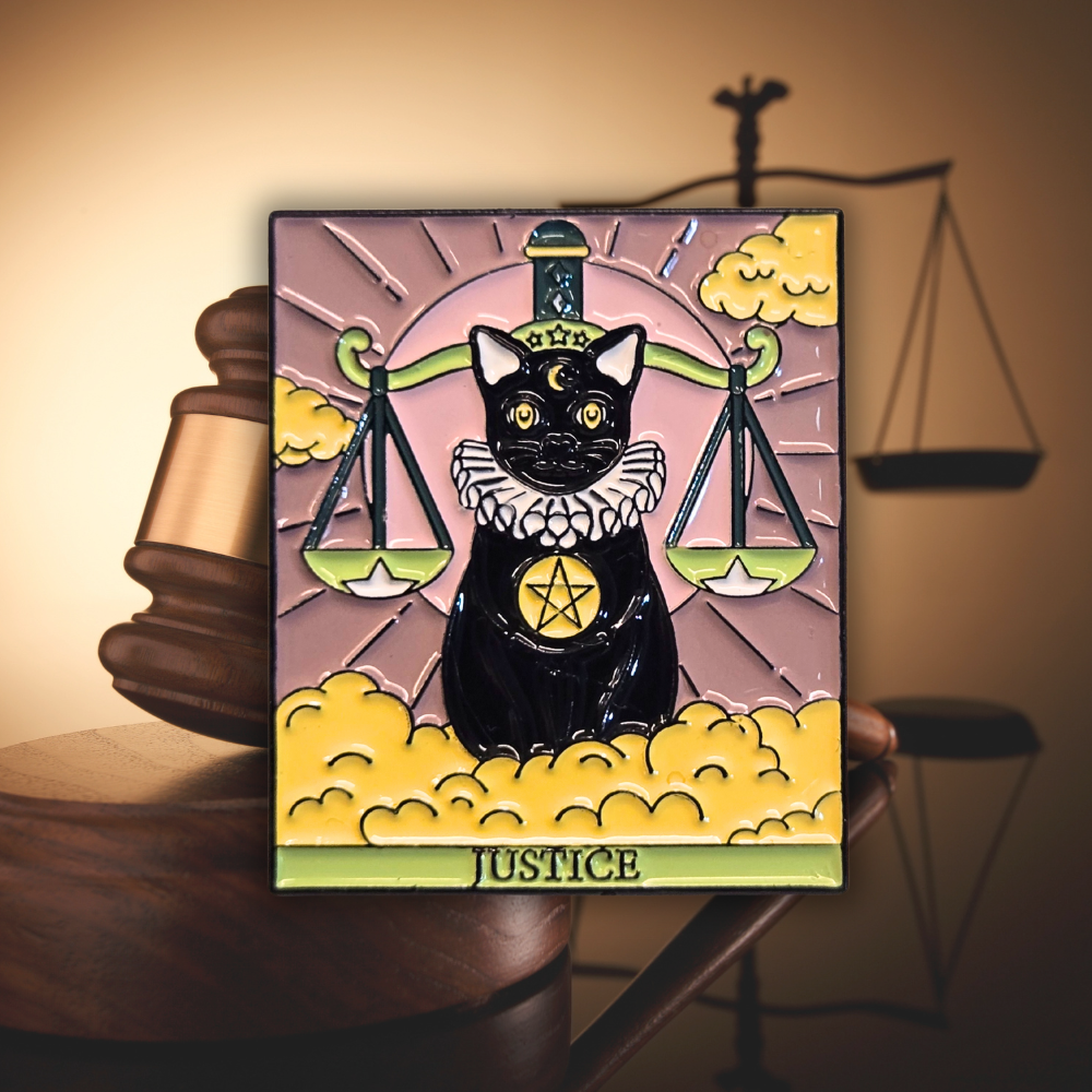 "Justice" Cat Tarot Card | Collectible Pin