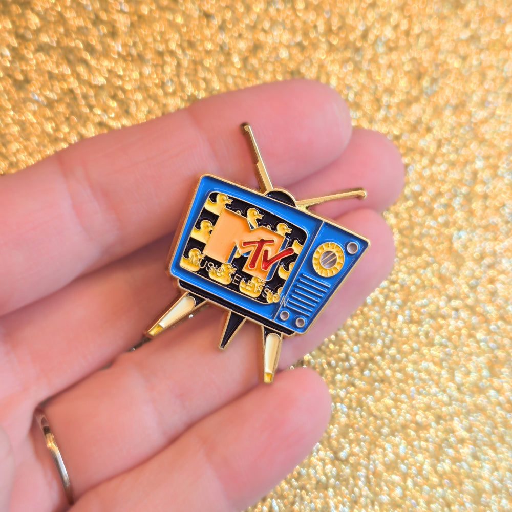Vintage MTV TV Set | Collectible Pin