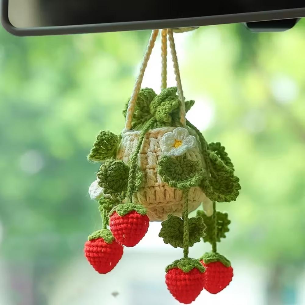 No-Water Strawberry Plant (Crochet) | Home Decor