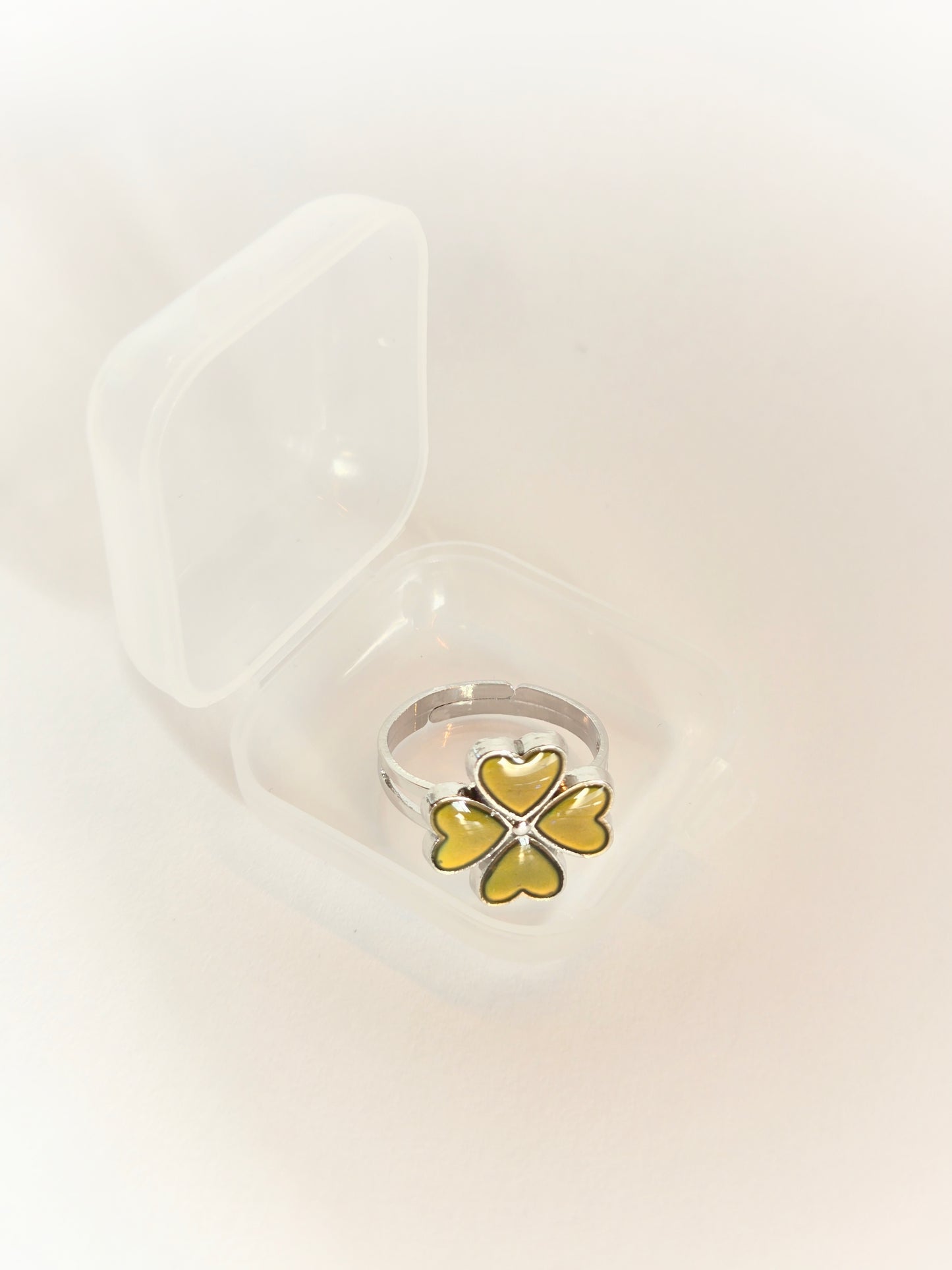 Shamrock Mood Ring