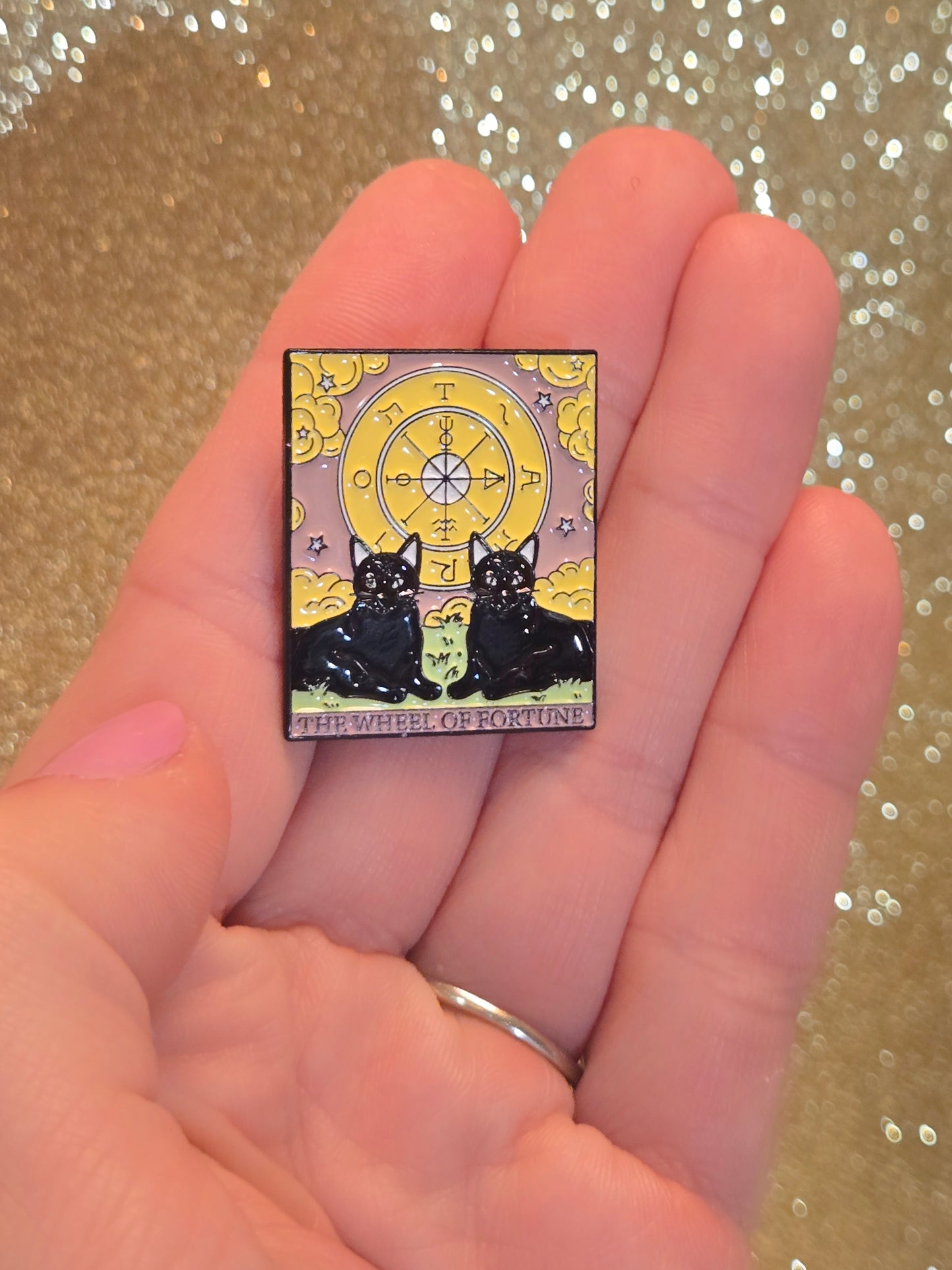 "The Wheel of Fortune" Cat Tarot Card | Collectible Pin