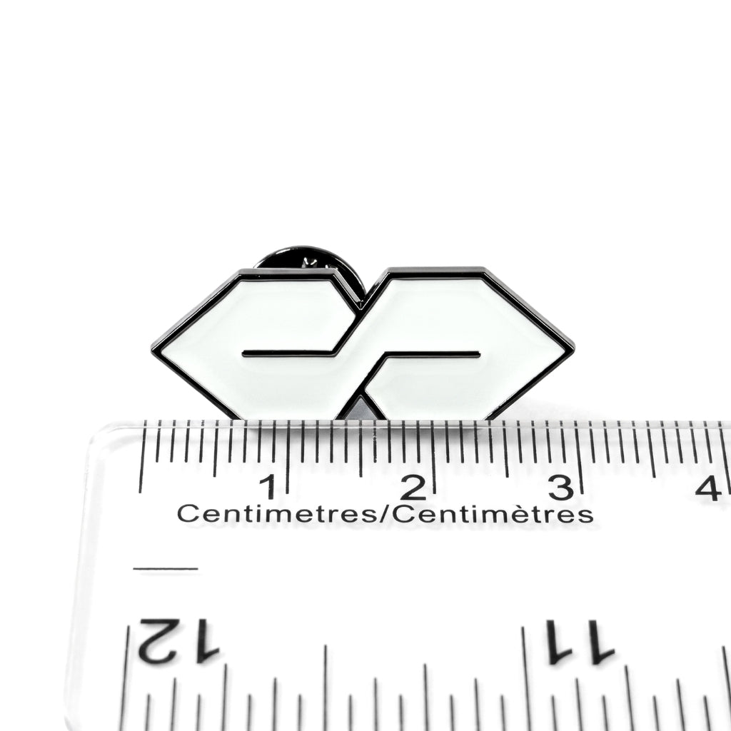 90s "S" | Collectible Pin