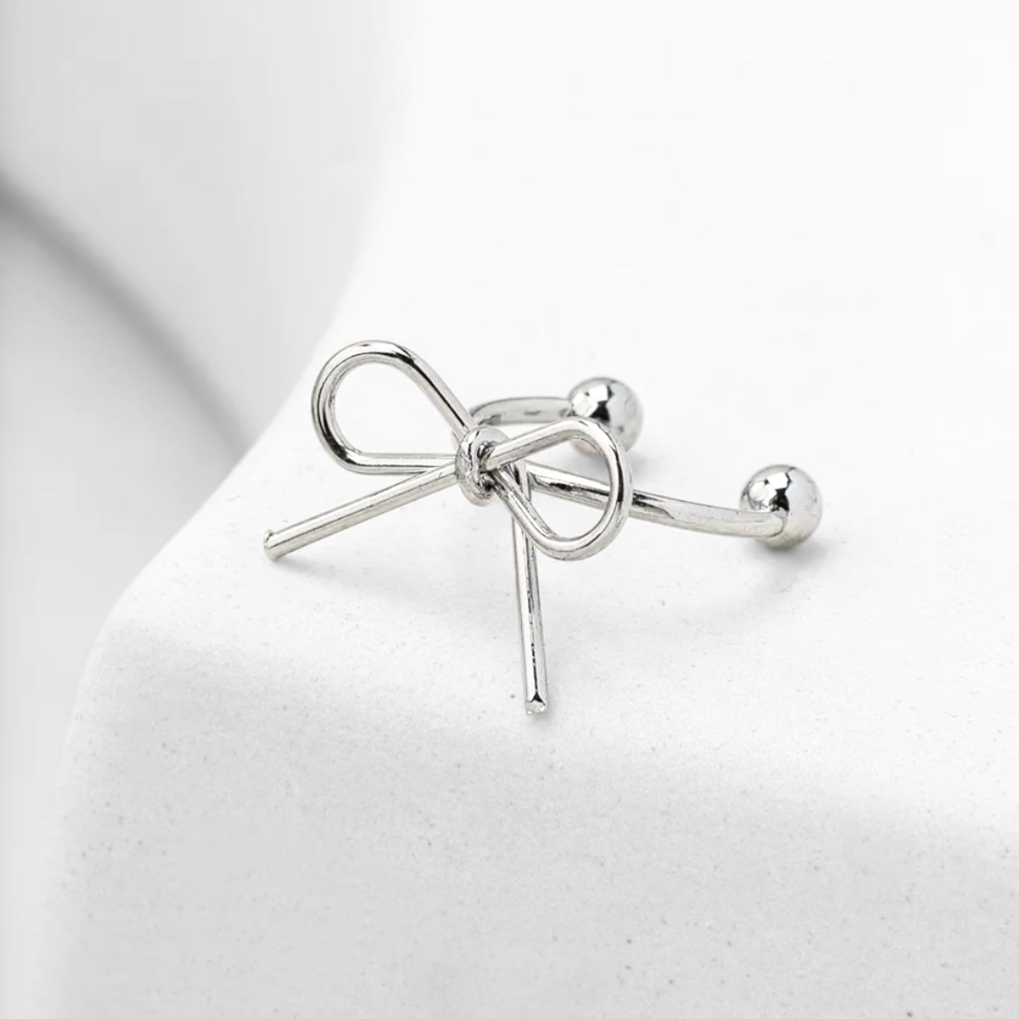 Dainty Bow Ear Cuff (Silver)