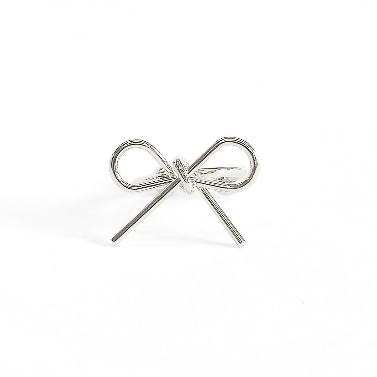 Dainty Bow Ear Cuff (Silver)