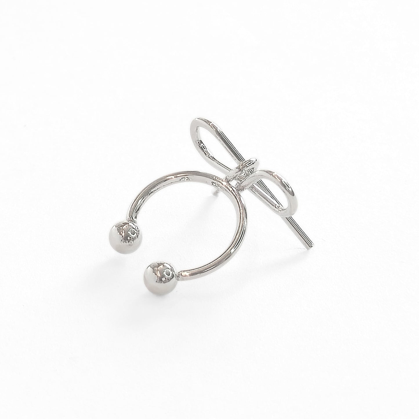 Dainty Bow Ear Cuff (Silver)