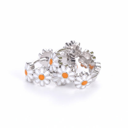 Dainty Daisy Hoops | Earrings