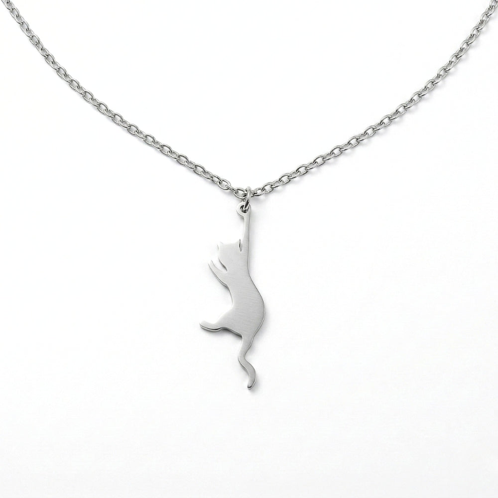 Pendentif chat « Accroche-toi » | Collier