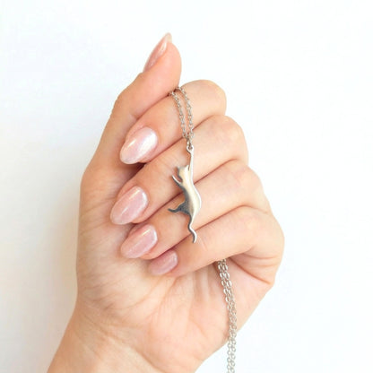 Pendentif chat « Accroche-toi » | Collier