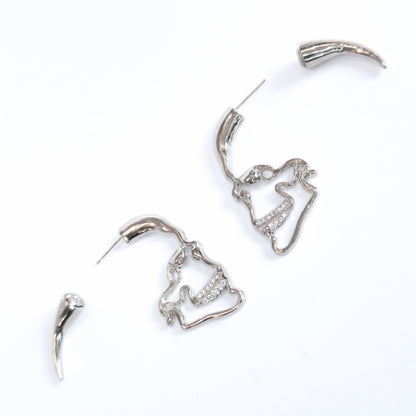 Boucles d'oreilles Tête de mort à pointes
