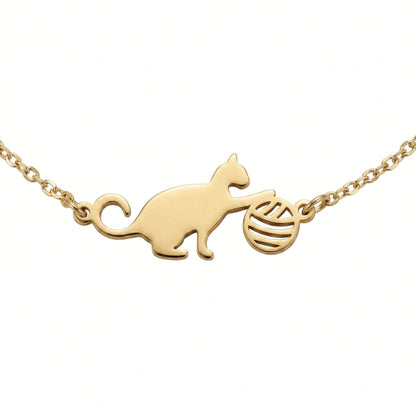 Kitten With Yarn | Bracelet