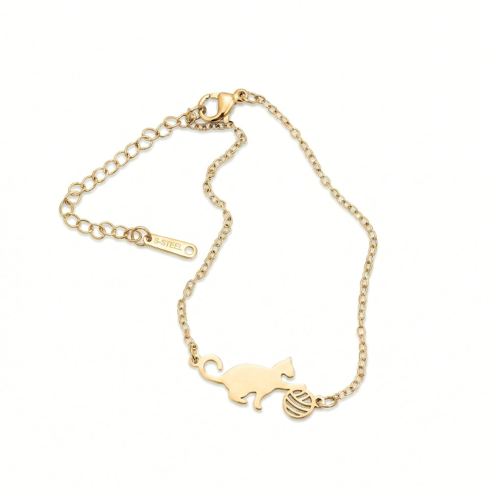 Kitten With Yarn | Bracelet