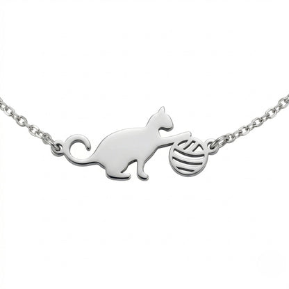 Kitten With Yarn | Bracelet