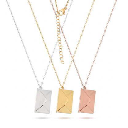 Collier médaillon Lettre d'amour