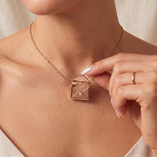 Love Letter Locket [Rose Gold] | Necklace