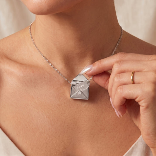 Love Letter Locket [Titanium] | Necklace