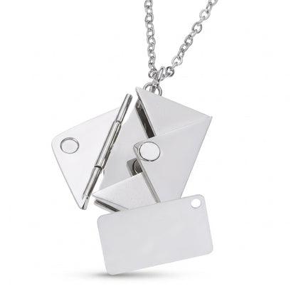 Collier médaillon Lettre d'amour