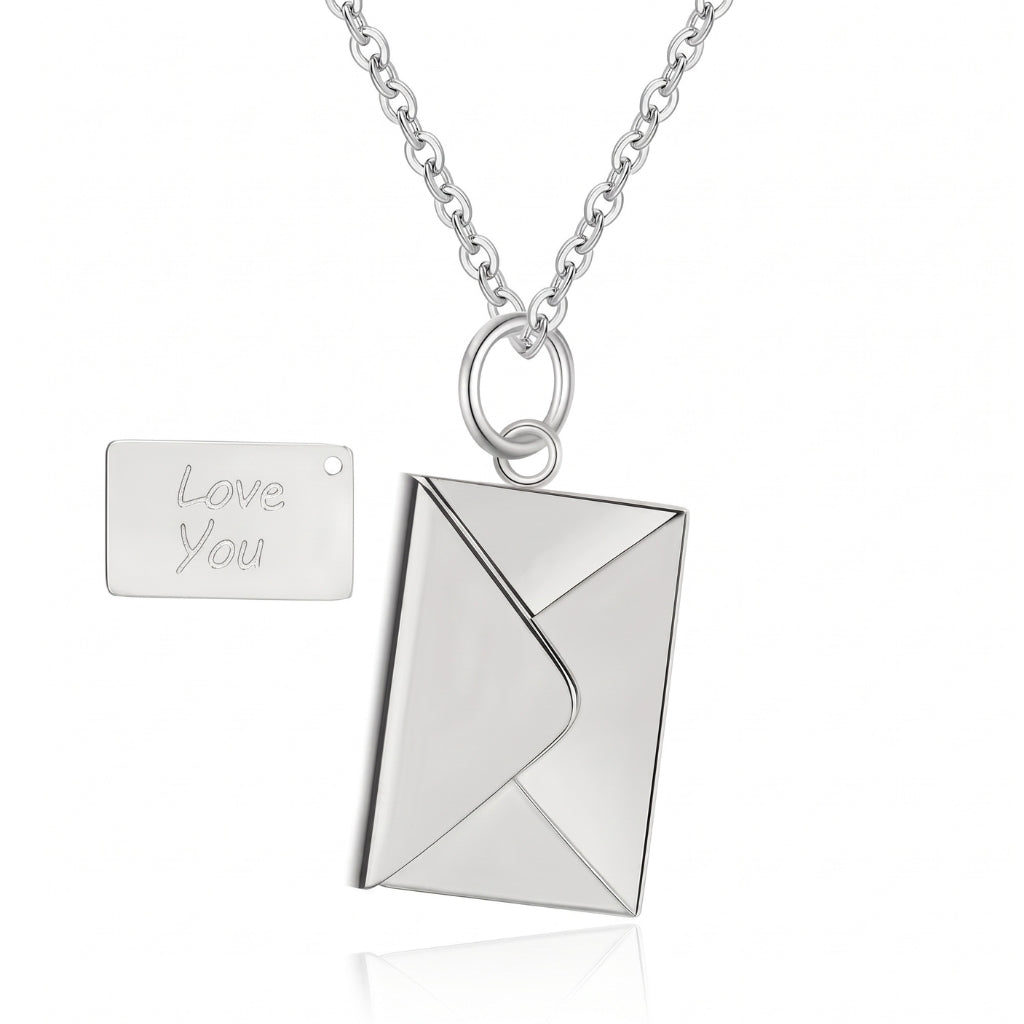 Collier médaillon Lettre d'amour