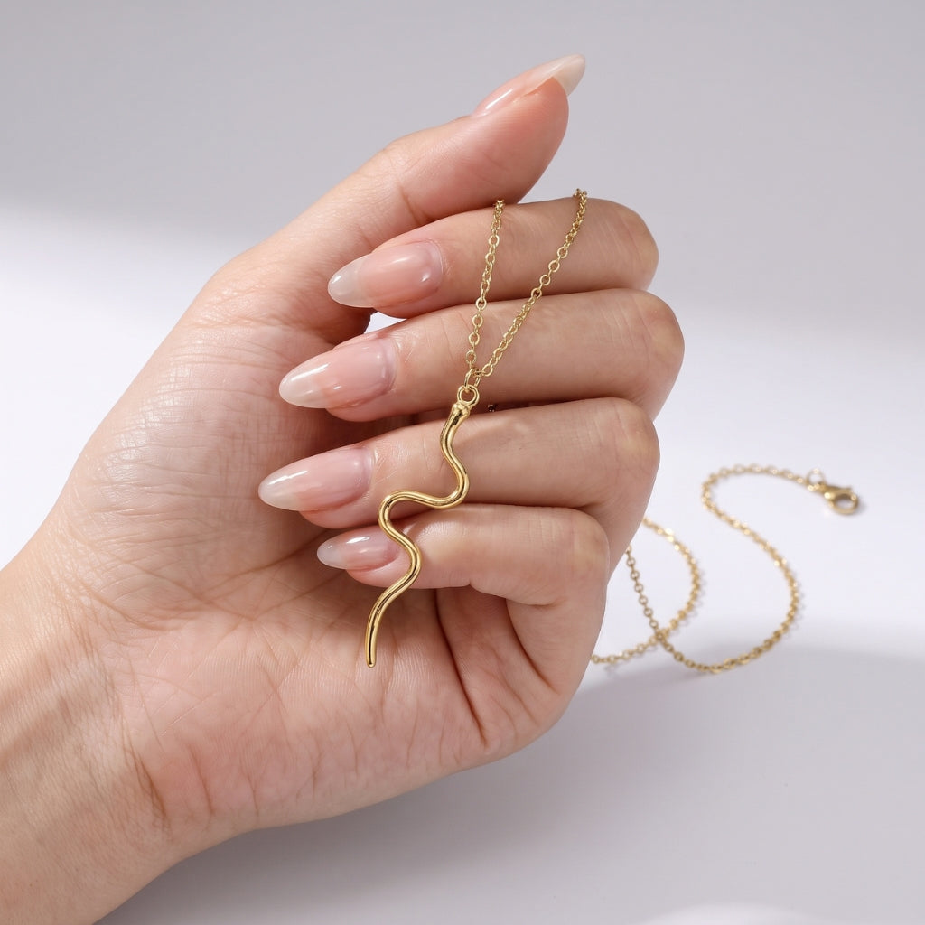 Minimalist Snake [Gold] | Necklace