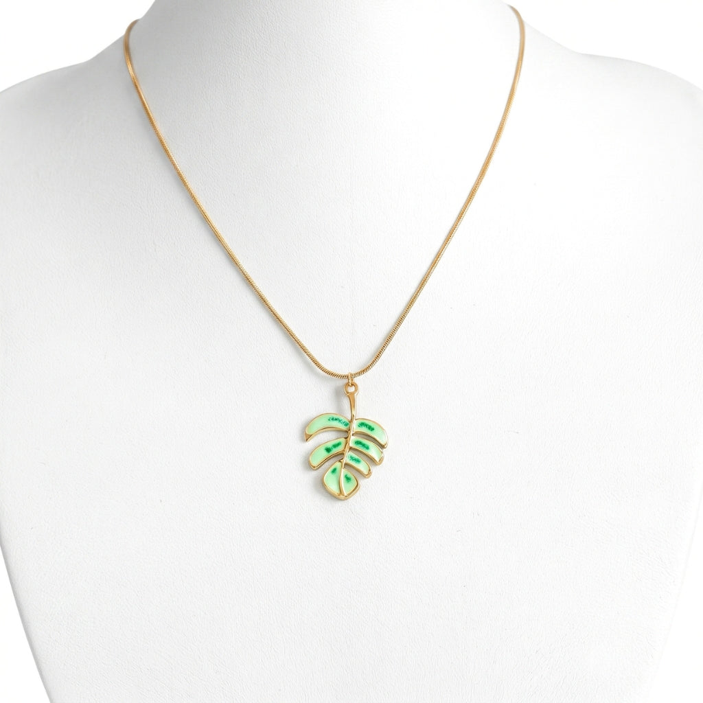 Collier pendentif feuille de Monstera