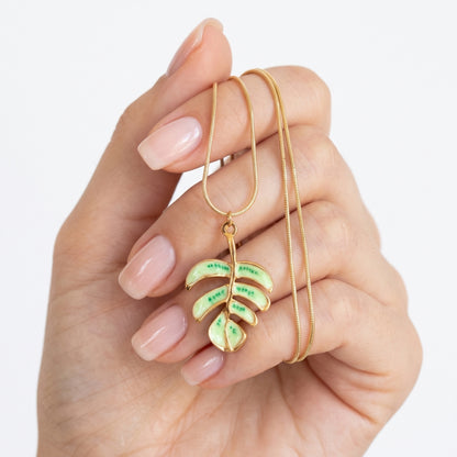 Collier pendentif feuille de Monstera