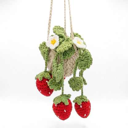 No-Water Strawberry Plant (Crochet) | Home Decor