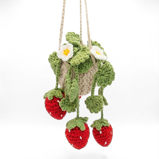 No-Water Strawberry Plant (Crochet) | Home Decor