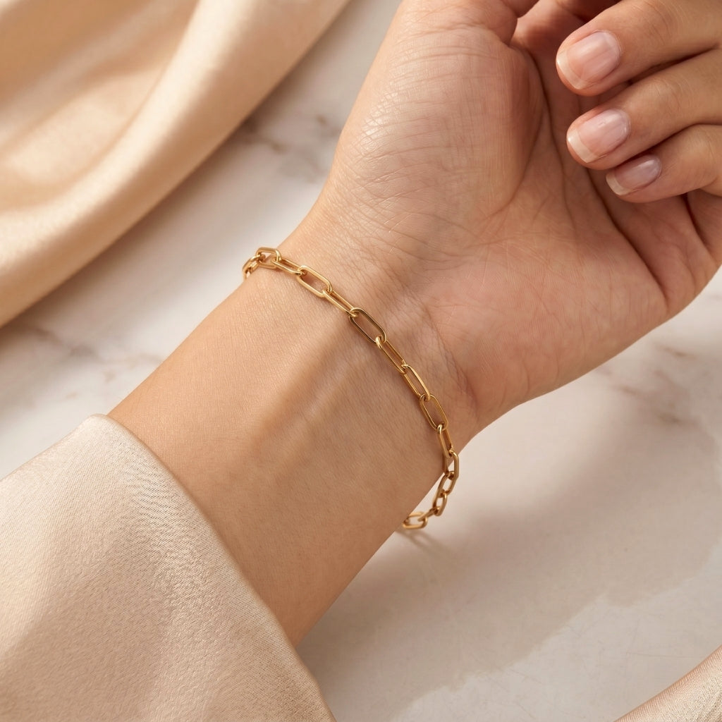 Gold-Plated Paperclip Chain | Bracelet