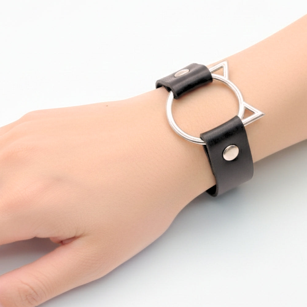 Punk Rock Cat Cuff | Bracelet