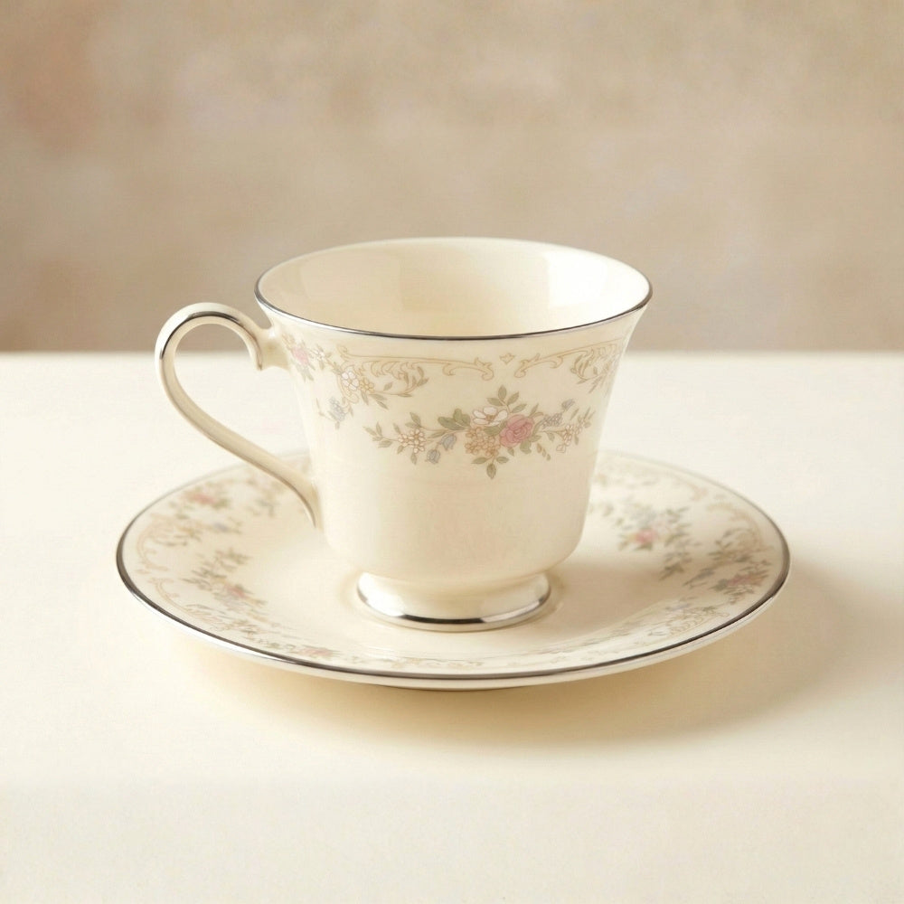 'Diana' Tea Cup & Saucer | Royal Doulton The Romance Collection 1981