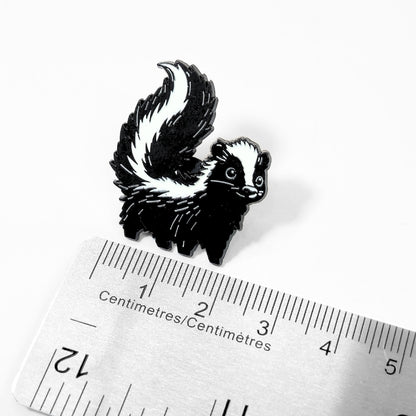 Skunk | Collectible Pin