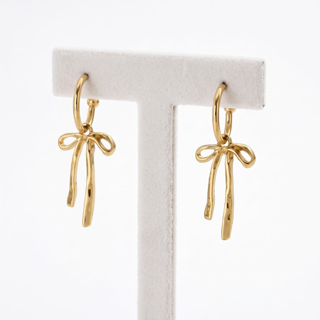 MODÈLE | Boucles d'oreilles