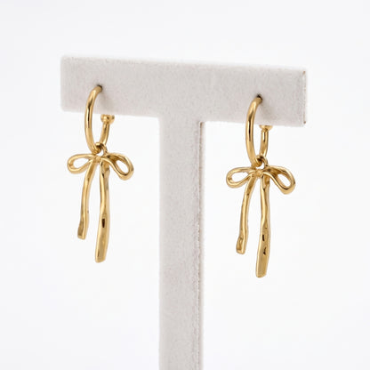 MODÈLE | Boucles d'oreilles