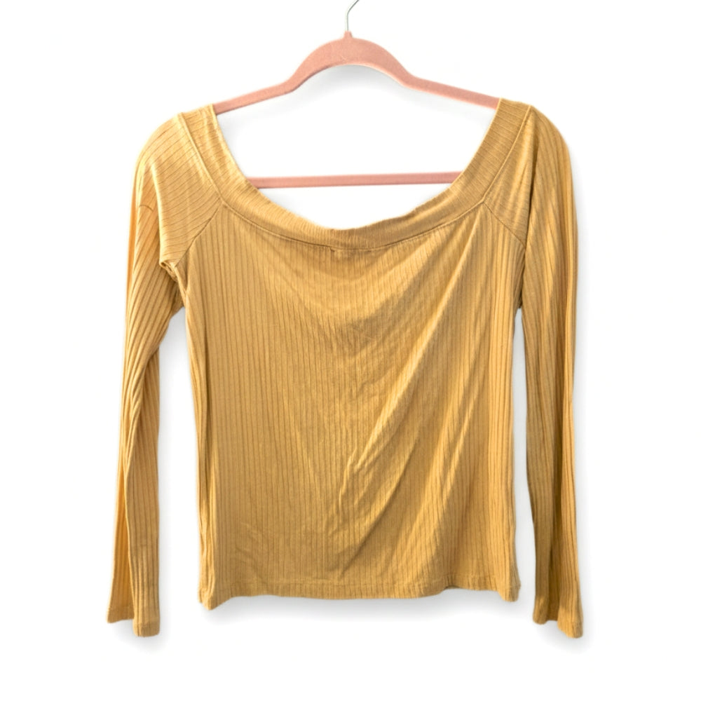 Women's [L] Ribbed Button-Front Long Sleeve Top | Ardene