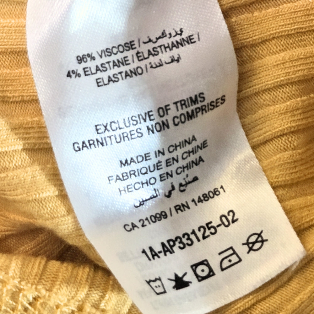 Women's [L] Ribbed Button-Front Long Sleeve Top | Ardene